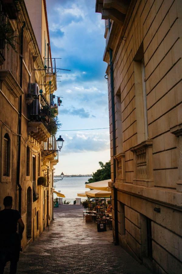 Ortigia Sweet Home Syracuse Exterior photo